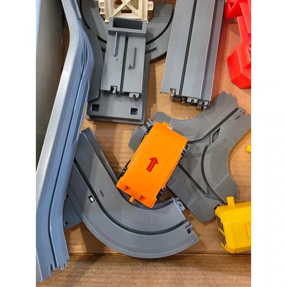 VTG 1977 Tomy Big Loader Construction Set 5001 Motorized Toy Track Boxed